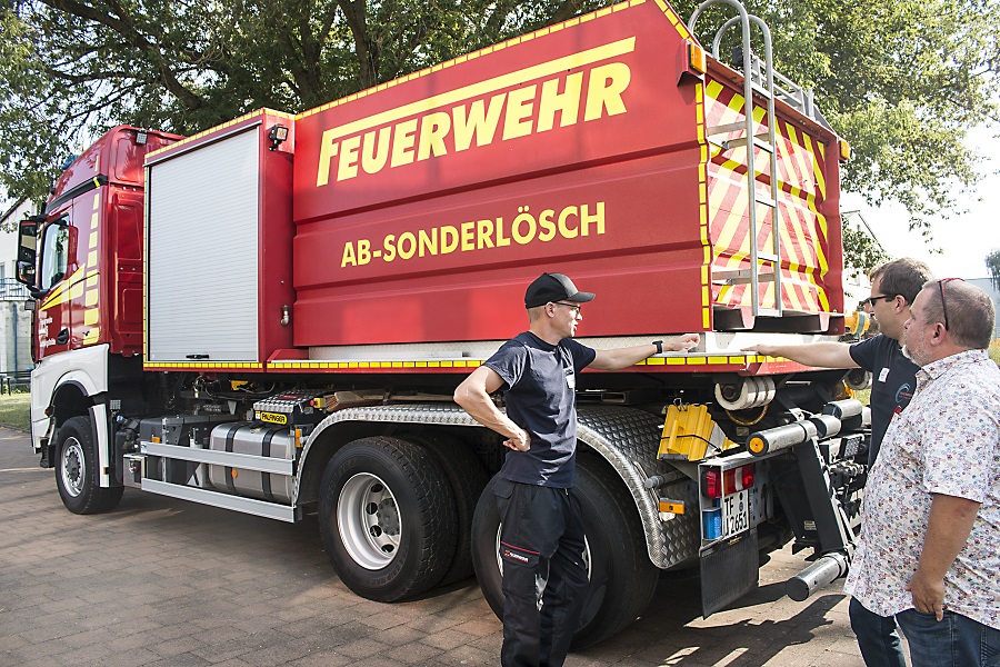 Zu den Sonderlöschmitteln in solch einem Einsatzwagen gehört Schaum, der künftig umweltverträglich sein soll.